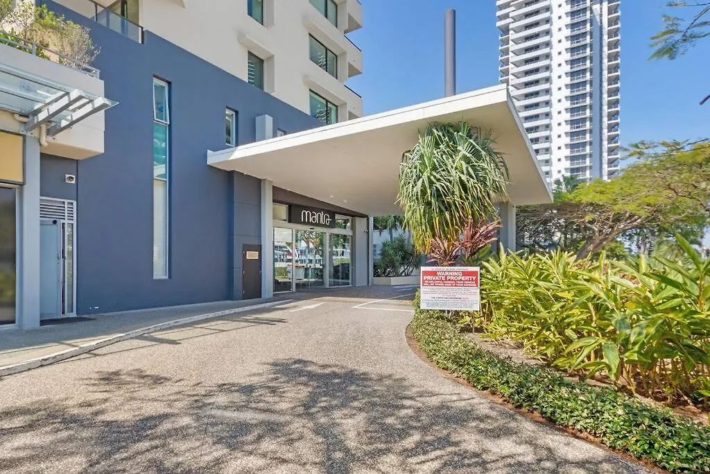 Park Views & Luxe Amenities In Broadbeach Gold Coast Australia